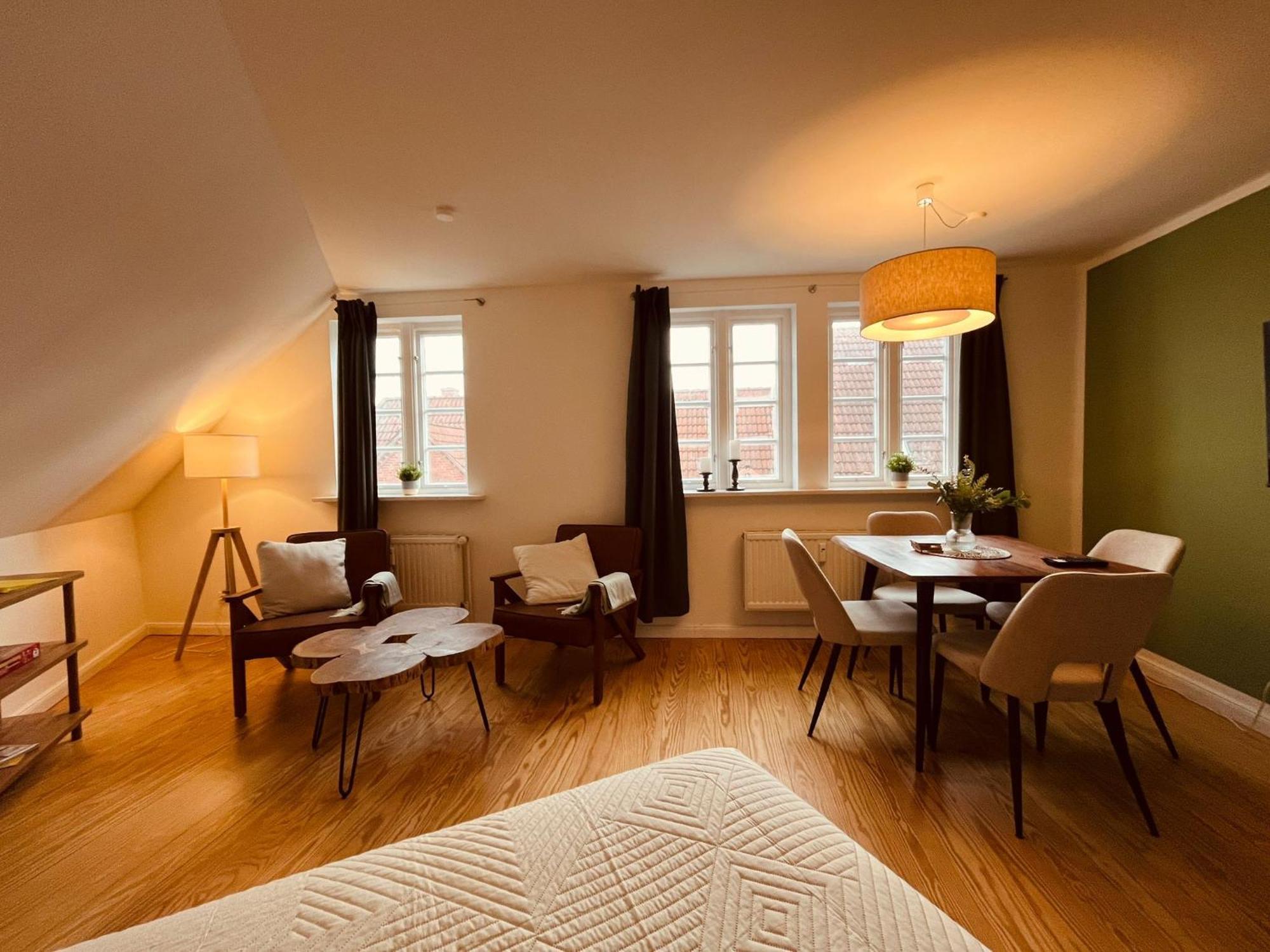 Lykkefund - Ferienwohnung in Hafennähe Glückstadt Exterior foto